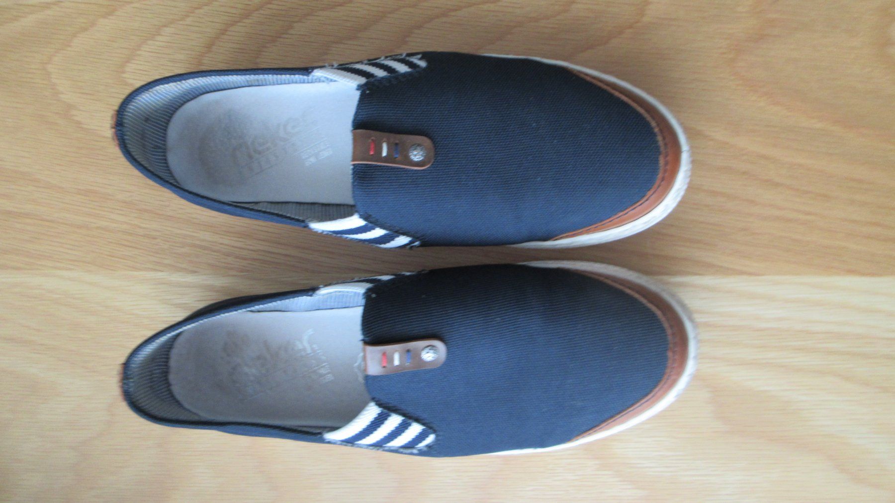 Rieker Scarpe da donna: Rieker flache Freizeitschuhe, Grösse 39, blau – Usato da Chur venduto da silbermond917