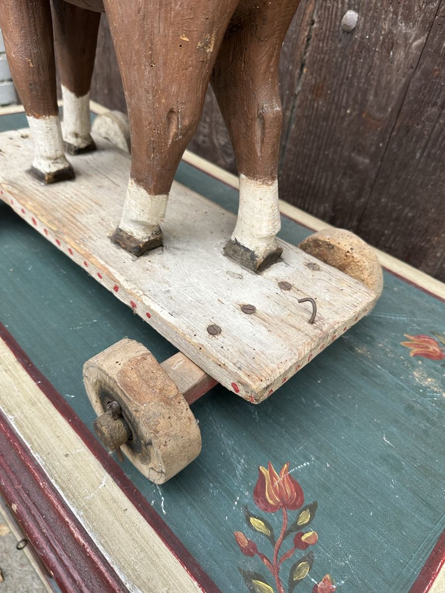 Spielzeuge: Altes Spielpferd Pferd auf Rollen – Gebraucht aus Villmergen von Bezdupe 2