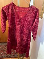 Rote Bluse mit Lochstickerei Gr. S