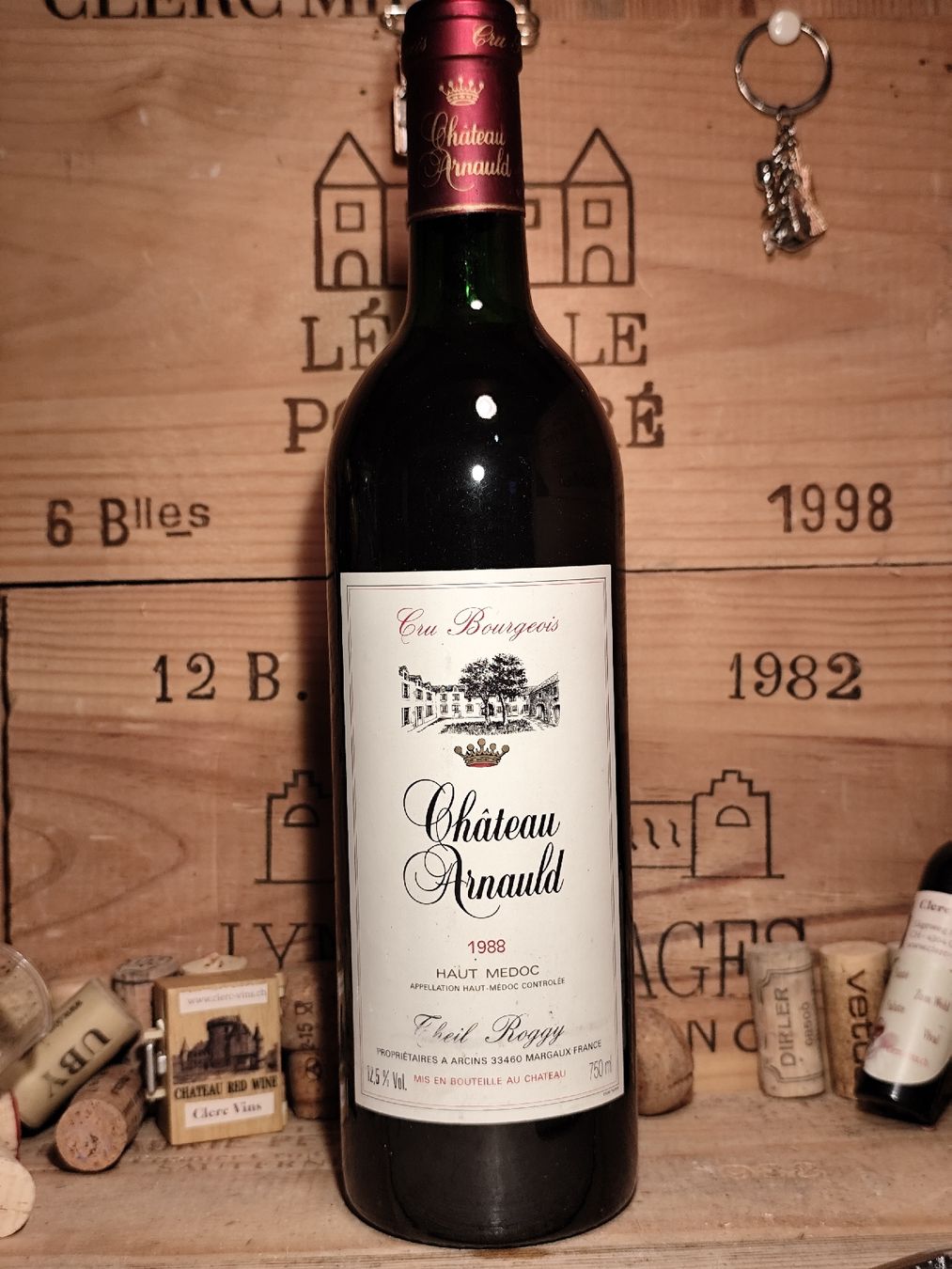 Vino: 1988 Haut-Médoc Chateau Arnauld – Nuovo e nell'imballaggio originale da Büsserach venduto da Vintage-vins 2