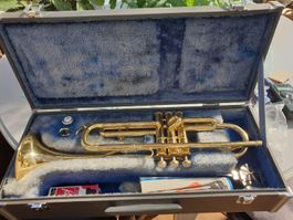Trompete Nikkan TR-233 mit Koffer und Zubehör