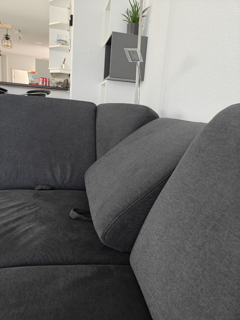 Sofas: Wohnlandschaft mit Schlaffunktion – D'occasion à Derendingen par Florian_8 7