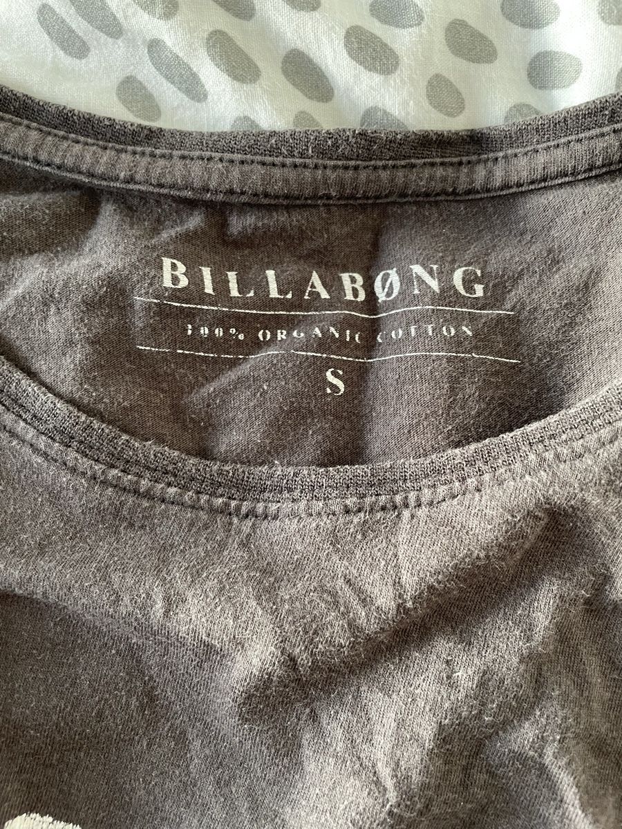 Billabong T-shirt: Billabong Party Wave T-Shirt – Usato da Liestal venduto da tam_xx5y 2