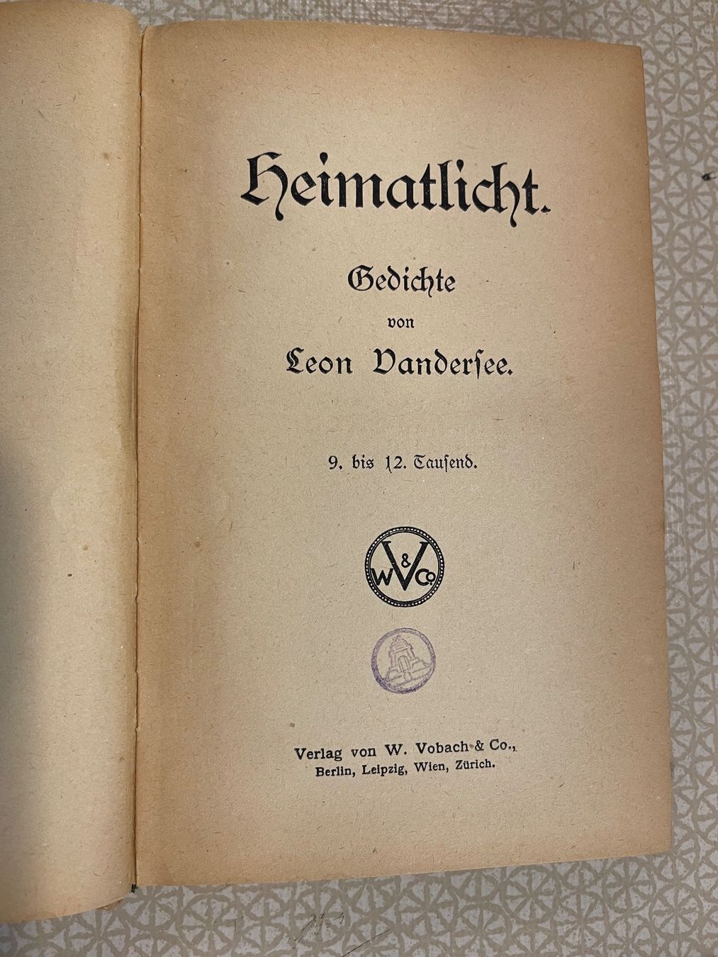 Livres: Buch - Heimatlicht. Gedichte von Leon Danderfee – D'occasion à Urnäsch par pas_5r9c 3