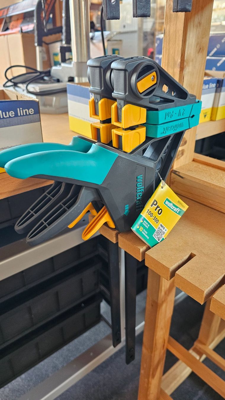 Wolfcraft Tutti gli attrezzi: Einhandzwinge EHZ PRO 100 - 300 mm – Nuovo e nell'imballaggio originale da Koppigen venduto da Bracher_Mail-House 1
