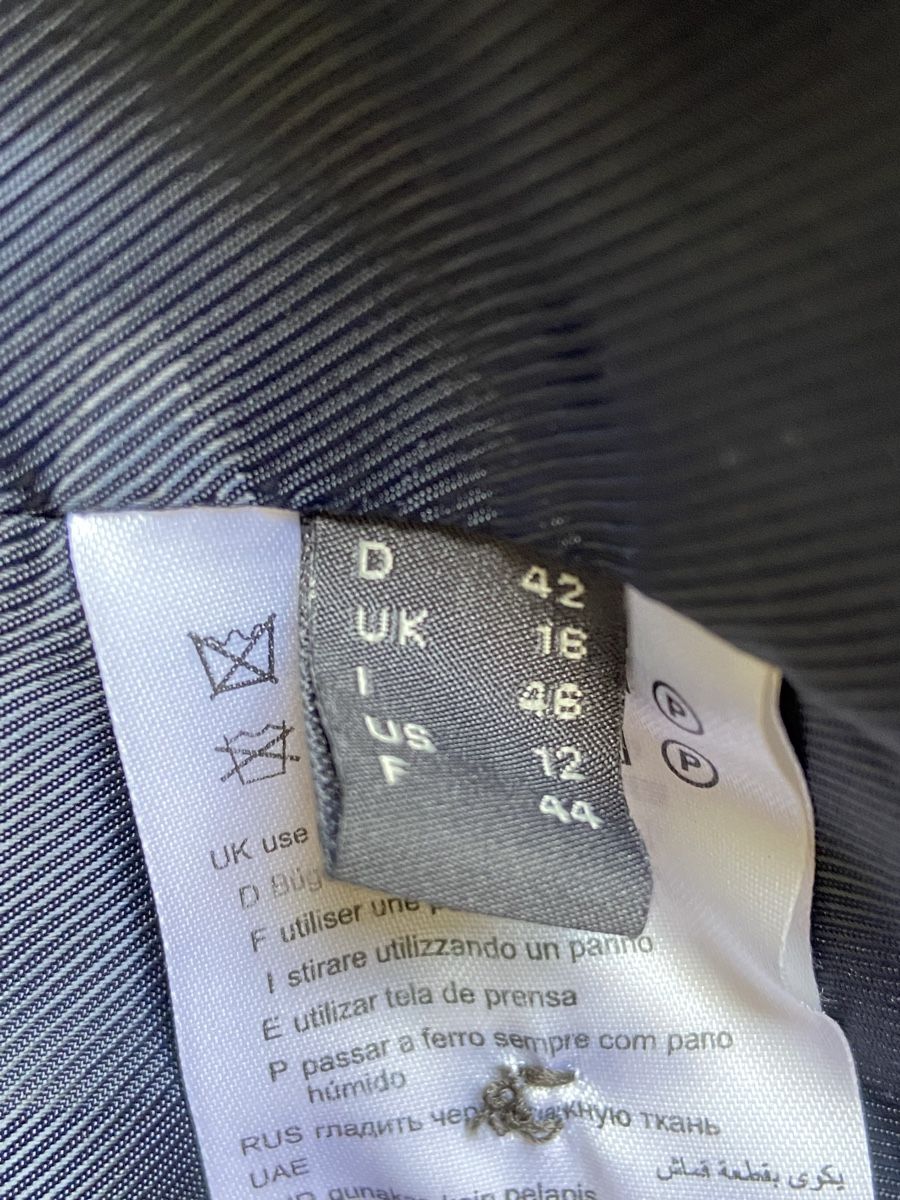 Esprit Cappotti: Esprit Übergangsjacke Damen Gr. 42 Navy – Nuovo (secondo la descrizione) da Huttwil venduto da graesihu 1