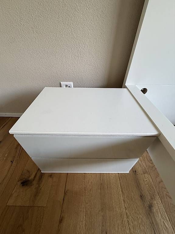 Ikea Betten: Bettgestell mit 2 Nachttischen – Gebraucht aus Bettwiesen von timmy.turner 2