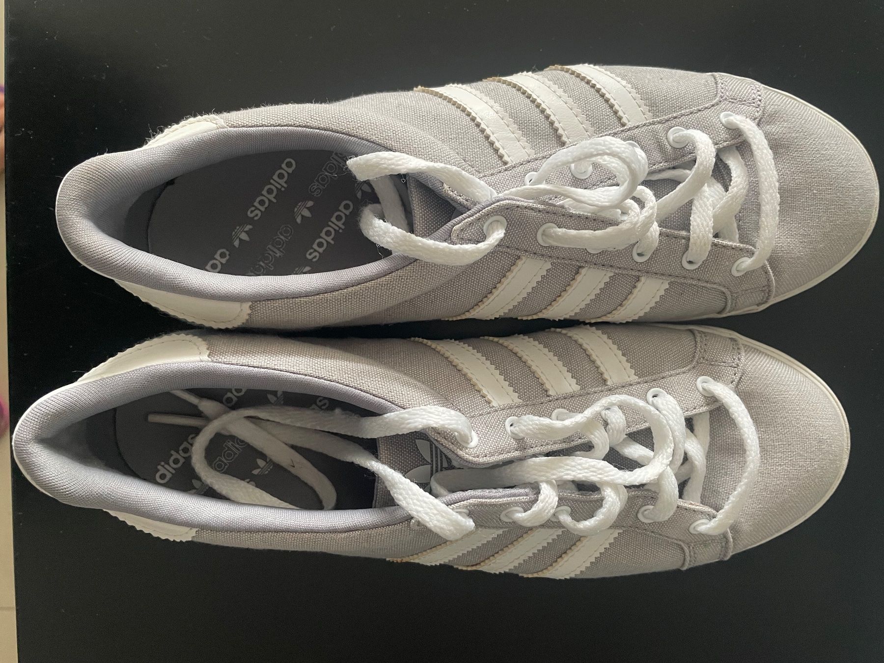 Adidas Scarpe da donna: Sneakers adidas 38EU – Usato da Gland venduto da sib_dv9r