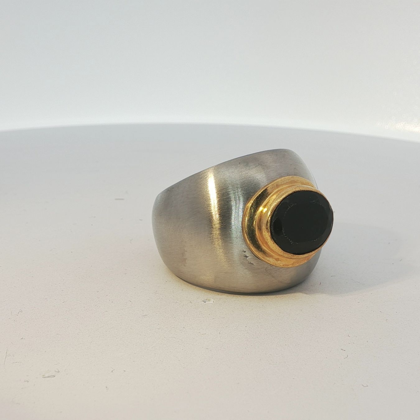Olga Ribler Anelli: Edelstahlring mit Onyx, Grösse 54 – Nuovo (secondo la descrizione) da Luzern venduto da MonikaS03 2