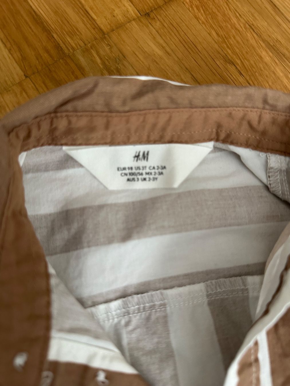 H&M Hemden, T-Shirts & Polos: Kinder Hemd – Gebraucht aus Zug von uri_z6fm 1