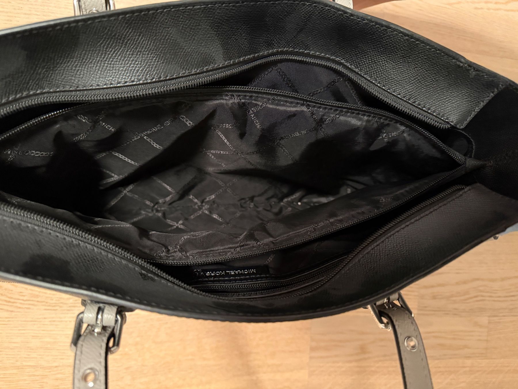 Michael Kors Sacs femmes: Michael Kors Tasche – D'occasion à Liestal par Elfenlicht 1