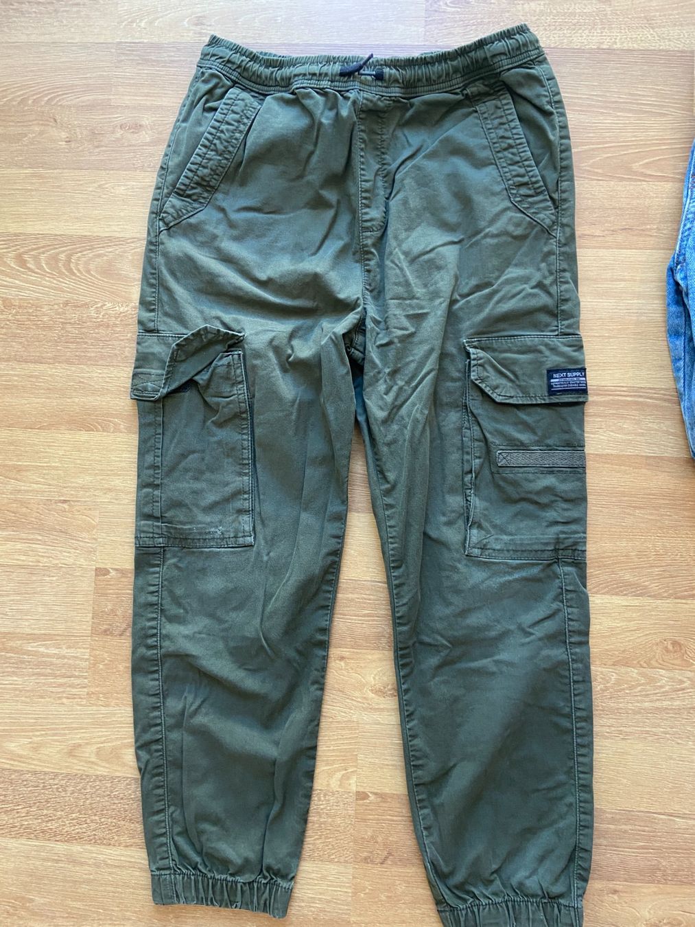 Lotti & Set di vestiti: Cargohosen Set Gr. 140 (ca. 10j.) – Usato da Ehrendingen venduto da CalvineT 5