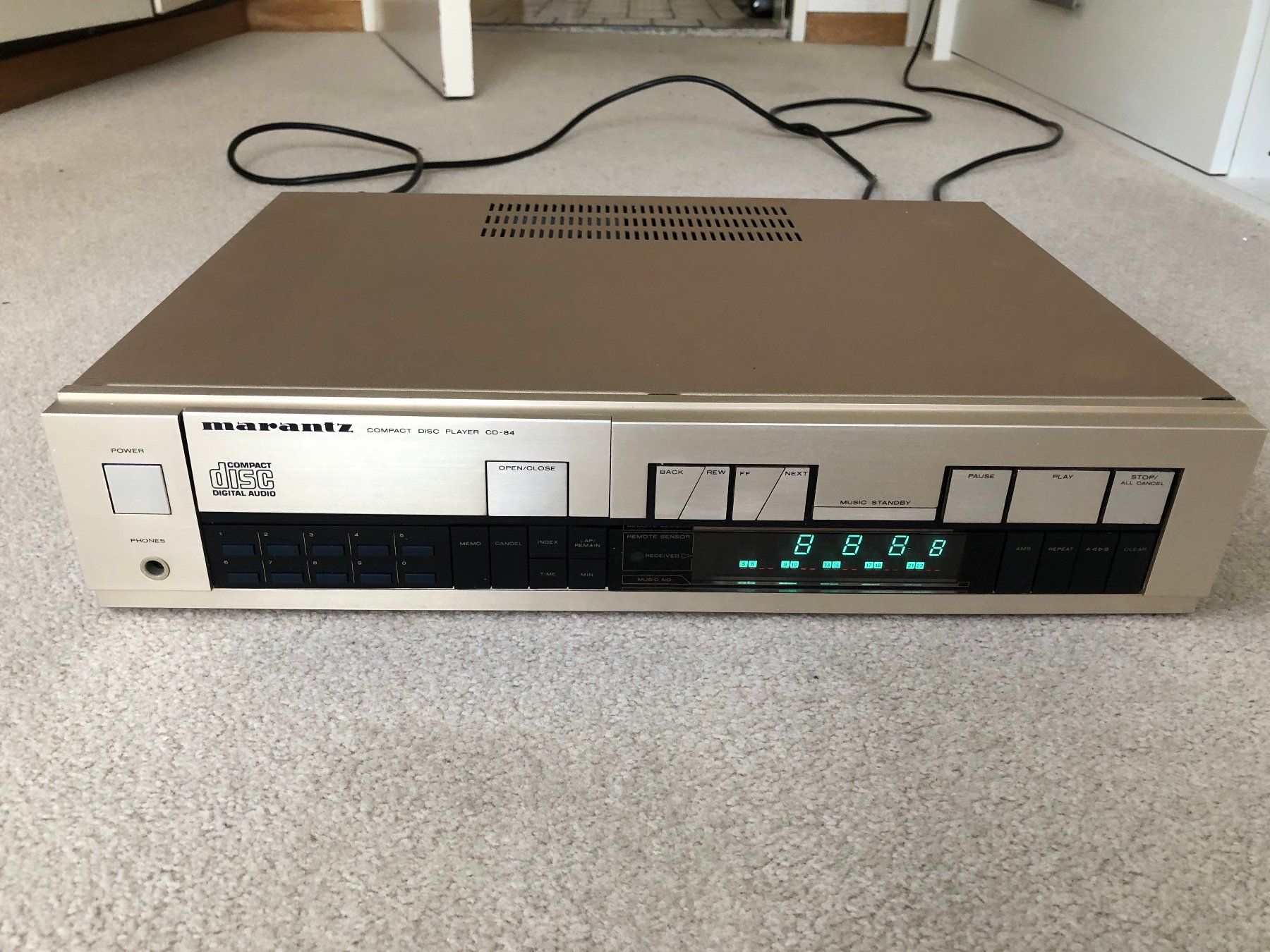 Marantz Lettore multimediale & Streamer: Marantz CD-Player CD 84 - HiFi-Gerät – Difettoso da Grenchen venduto da Kogi7
