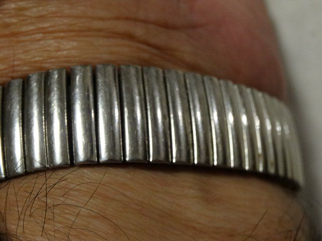 Swatch Montres: S-WATCH HERREN  UHR,QUARTZ.LÄÜFT – D'occasion à zürich par ahmad01 1