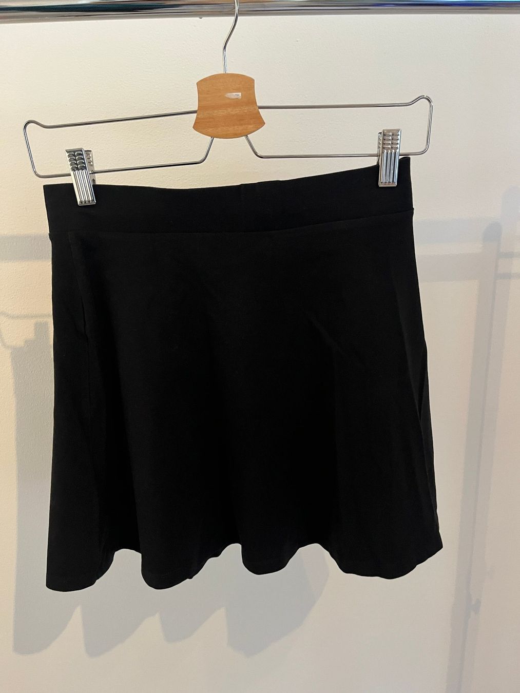 H&M Vestiti & Gonne: Jupe noire, Divided - H&M – Usato da Savagnier venduto da taianab 3