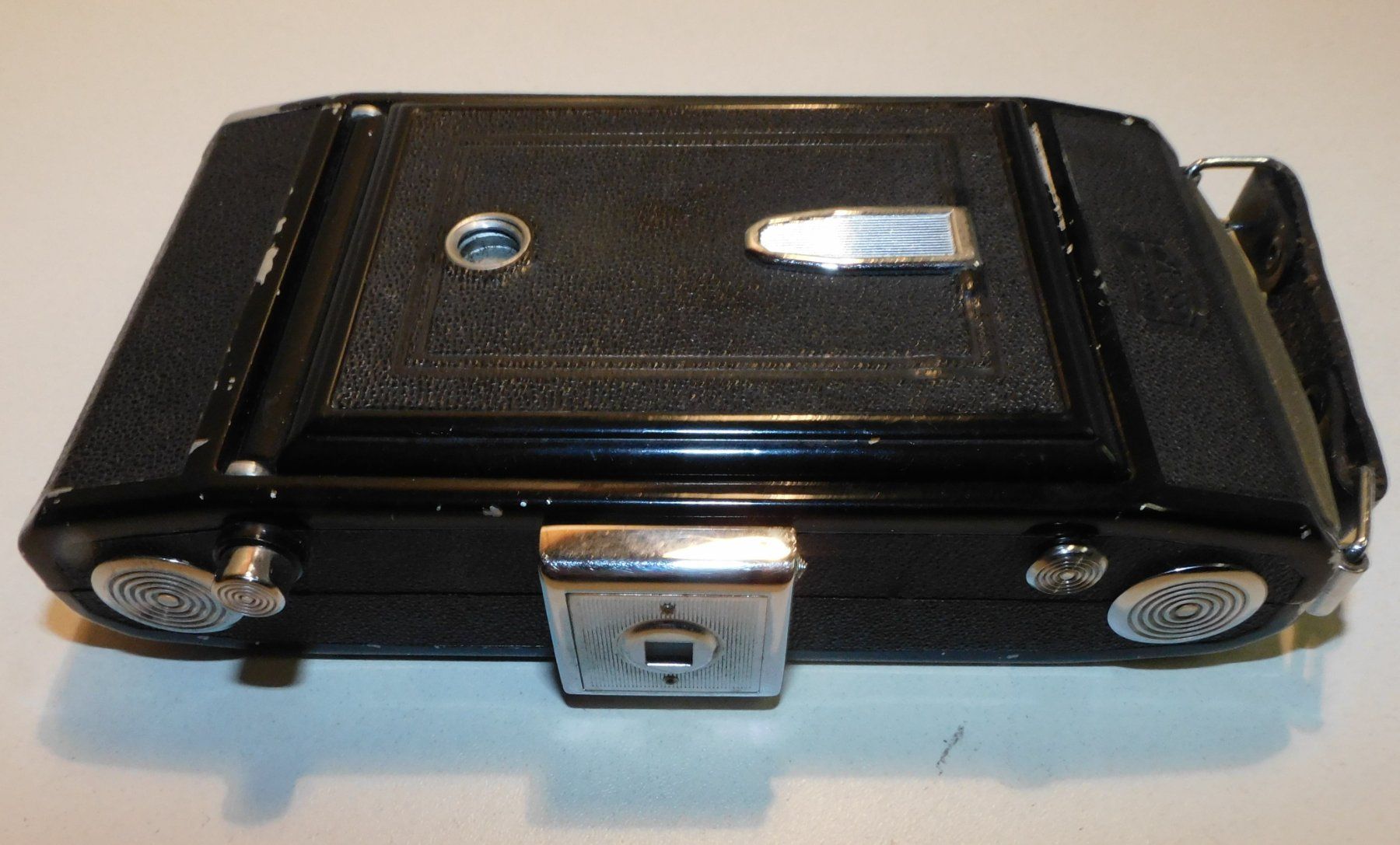 Zeiss Fotocamera: Zeiss Ikon antike Kamera mit Case – Usato da Sursee venduto da 76 4