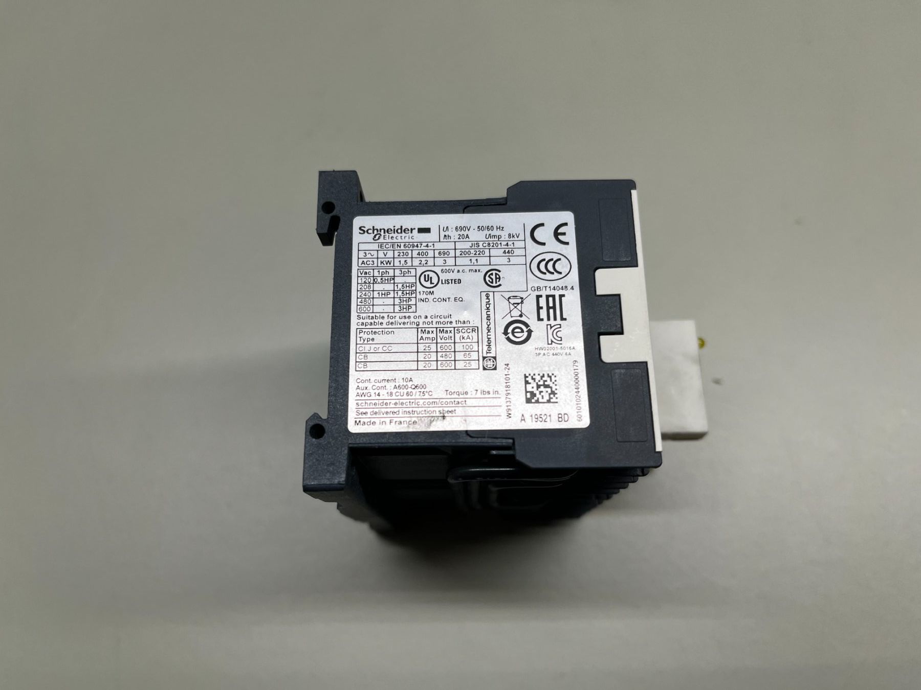 Schneider Interruttori: Schneider Wendeschütz- Kombination 24VDC 3er Set – Usato da Jenaz venduto da Speedy350 2