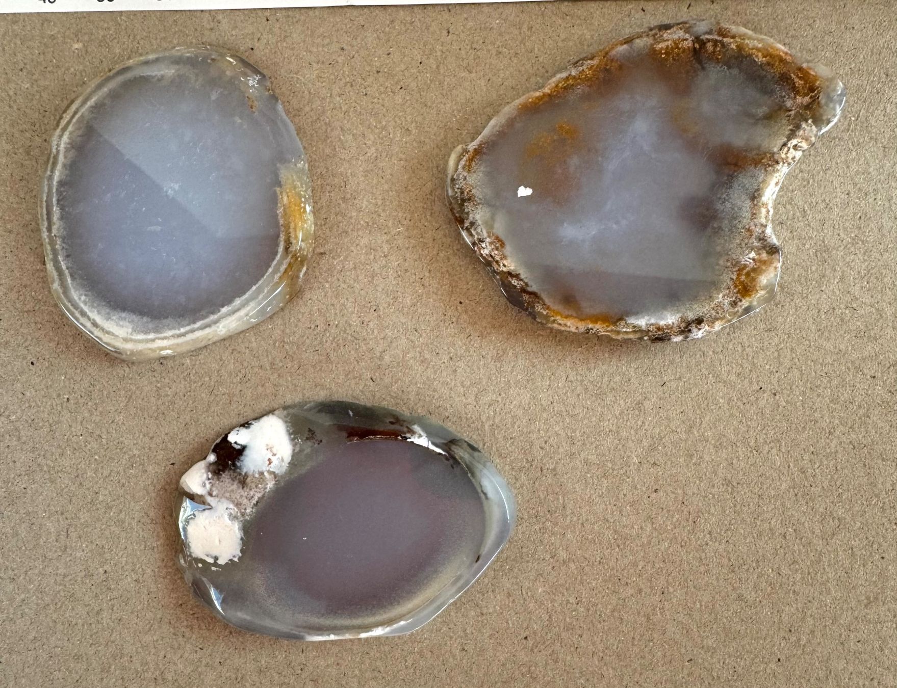 Edelsteine: Calzedon.    Scheiben  top Sammlung.  wunderschön poliert – Neu und originalverpackt aus Leuggern von gemshow 4
