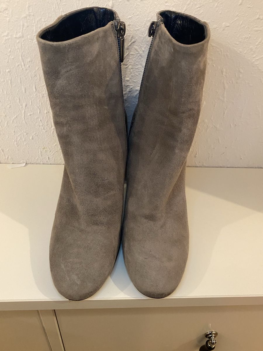 Navyboot Scarpe da donna: Navyboot Wildleder Stiefeletten in Grau Gr. 38 – Nuovo (secondo la descrizione) da Winterthur venduto da JasonHa 2