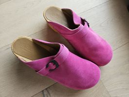 Pinke Holz-Zoggeli Sanitas Gr. 40