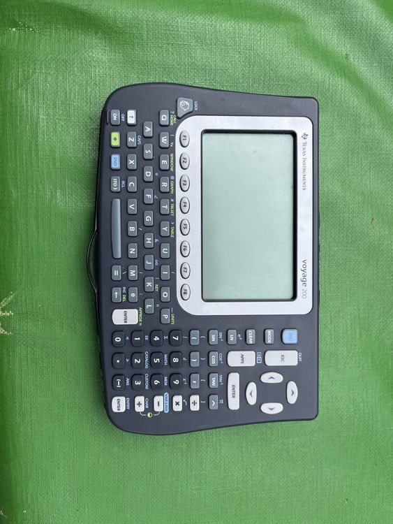 Texas Instruments Voyage 200 (Gebraucht) in für CHF 27 - mit Lieferung
