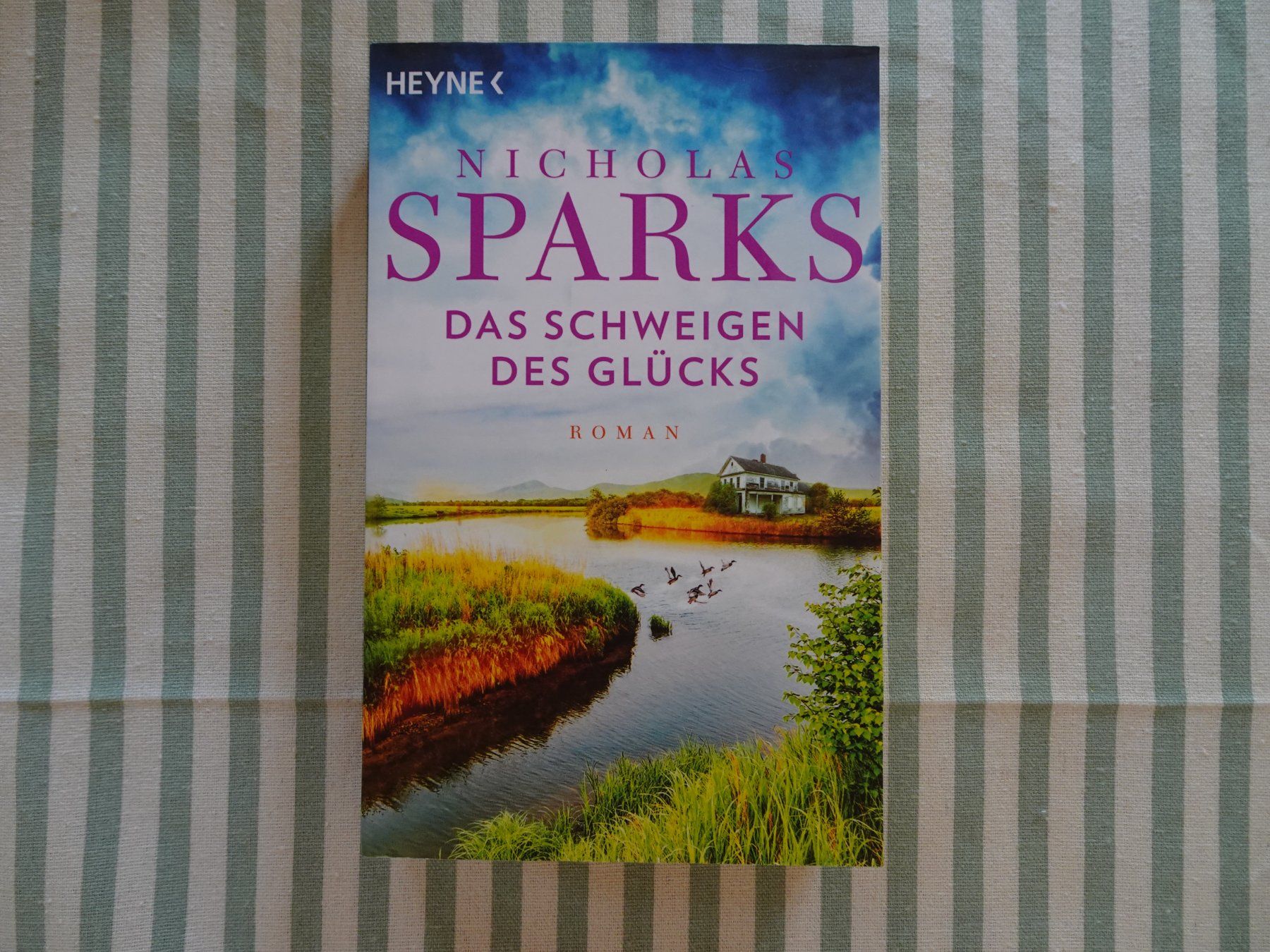 Bücher: Nicholas Sparks - Das Schweigen des Glücks NEU!! - B184 – Neu (gemäss Beschreibung) aus Küssnacht am Rigi von Bookslove-Divers