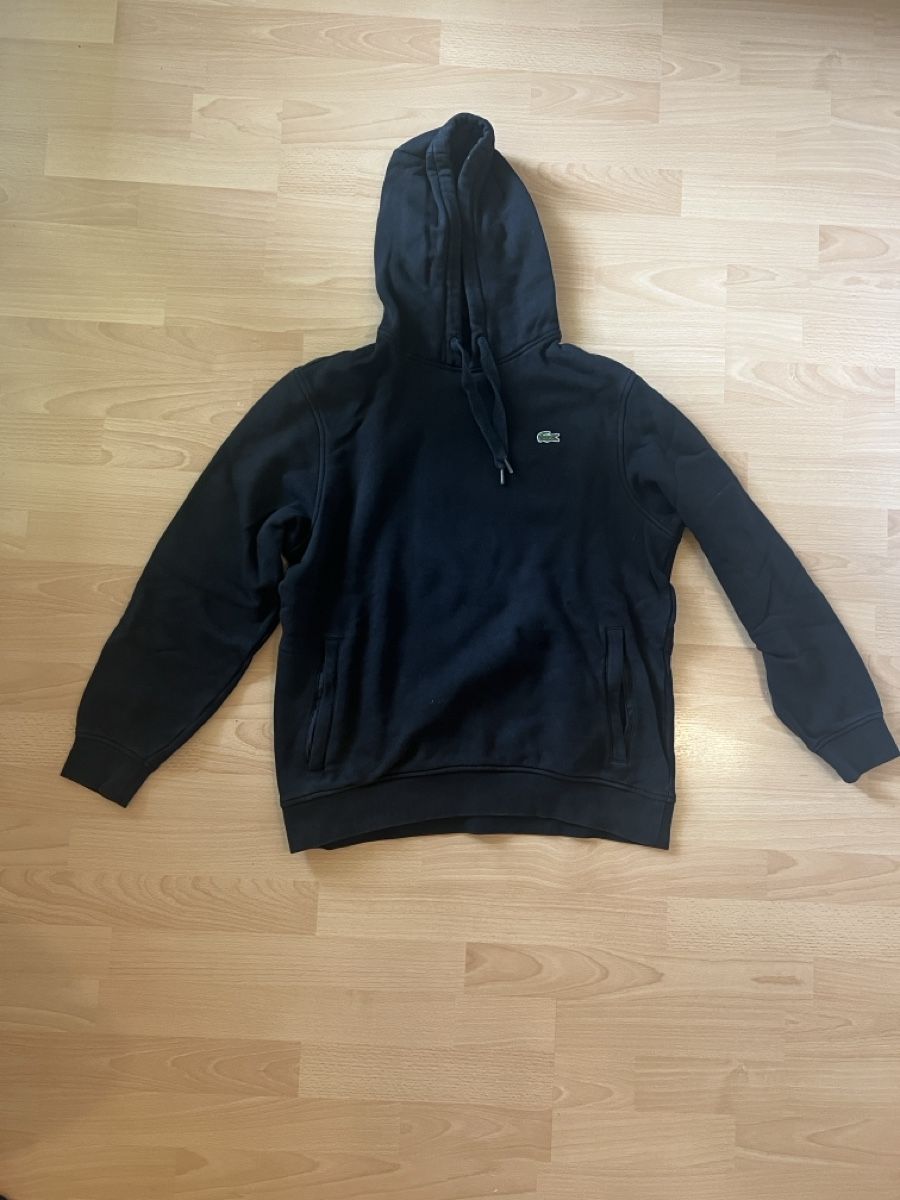 Lacoste Pulls & Sweat-shirts: Lacoste Kapuzenpullover, schwarz, Grösse M – D'occasion à Unterägeri par -Yasmina-