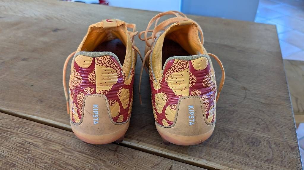 Scarpe da uomo: Chaussure de Foot taille 41 – Usato da Renens VD venduto da arochat 1