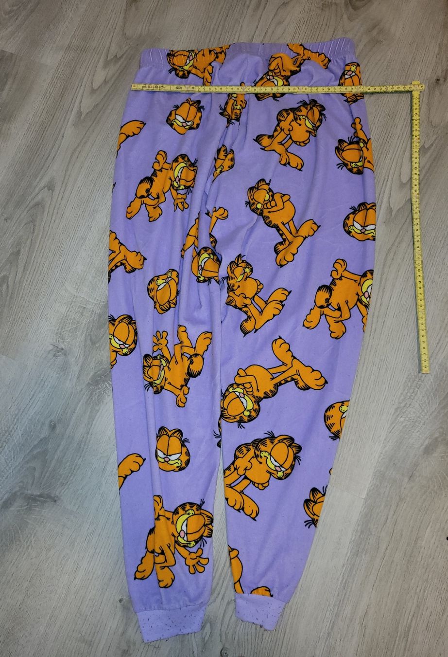 Pantaloni: Pyjamahose lila Garfield Grösse M gebraucht – Usato da Solothurn venduto da tingel_t 1