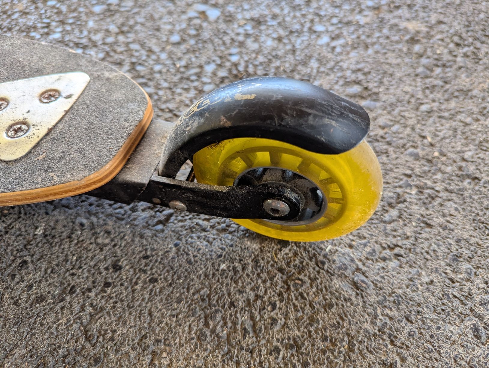 Kickboard: Einhandtrottinett – Usato da Bäretswil venduto da sxv 1