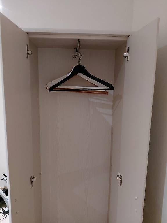 Schränke: Schrank – Gebraucht aus Binningen von eli_rcf2 3