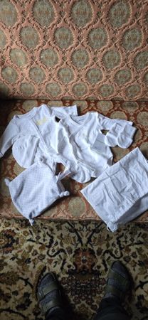 Babykleider Set Gr 54, Vertbaudet, 5 Teile, neuwertig