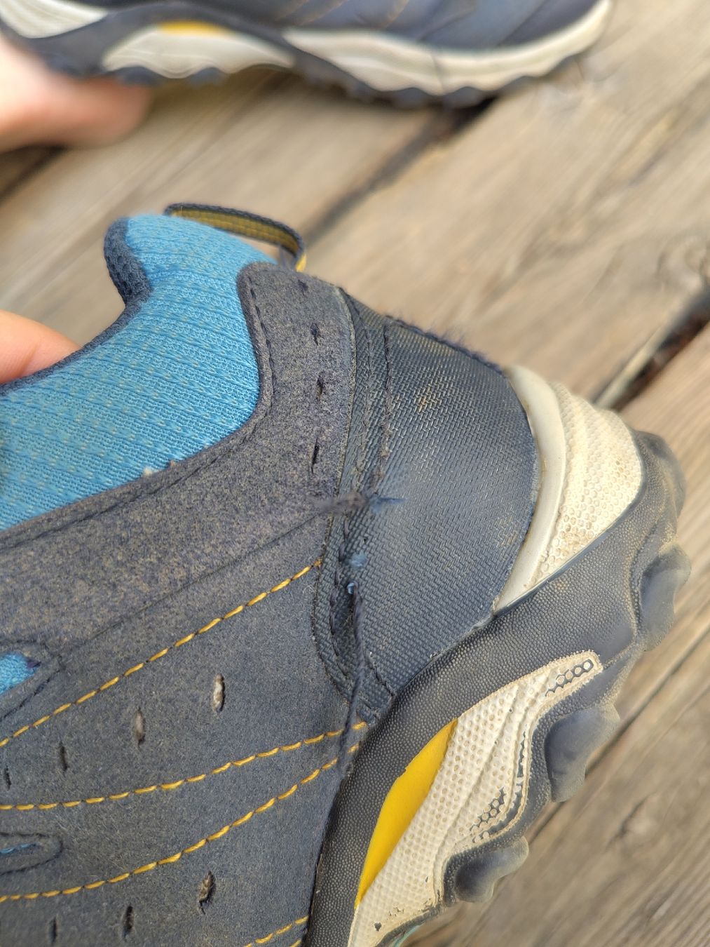 Meindl Scarpe per ragazzi: Meindl Kinder Wanderschuhe Gore-Tex Gr 31 gebraucht – Usato da Wabern venduto da c.trachsel 6