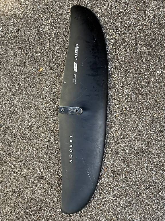 Tavole da surf e di nuoto: Front wing Foil débutant Takoon – Usato da Chesières venduto da henchozc 1