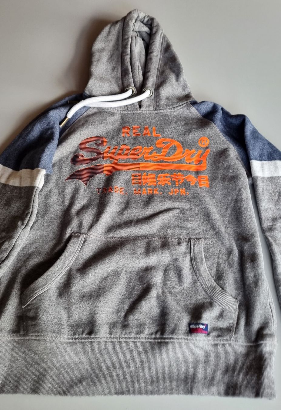 Superdry Maglioni & Felpe: Superdry Hoodie Gr. M – Usato da Tägertschi venduto da Fank111 1