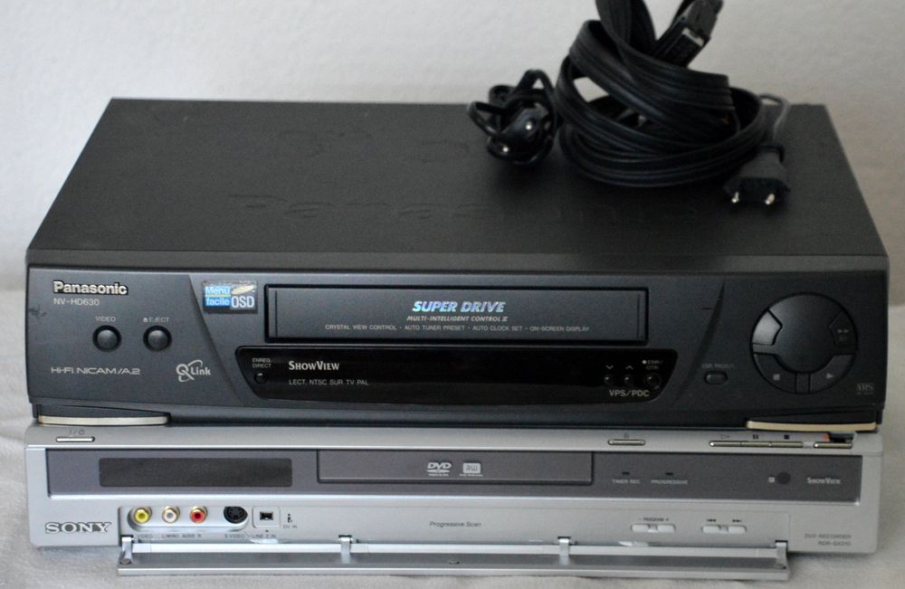 Videorecorder Vhs Panasonic Nv Hd F Dvd Sony Rdr Gx Kaufen Auf Ricardo