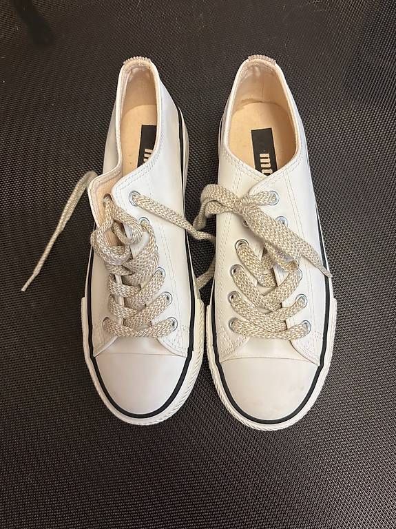 Chaussures femmes: mtng - Freizeitschuh - Sneaker ¦ Grösse 37 – D'occasion à Nidau par Yyoyo