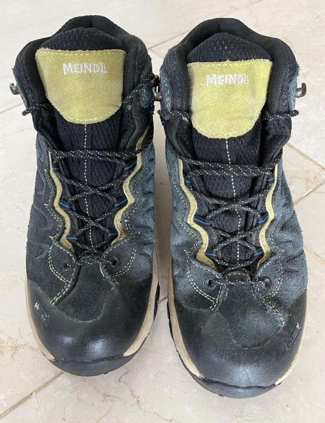 Meindl Chaussures hommes: gebrauchte Wanderschuhe der Marke Meindl 40 – D'occasion à Huenenberg par Zhang72 1
