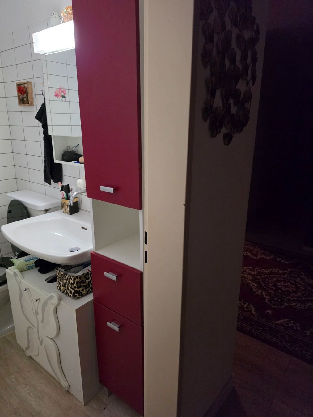 Schränke: Badezimmer Möbel Hochschrank – Gebraucht aus Menziken von Yarasa_ 1