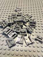 Lego 29x Platte mit Griff (48336)hellgrau