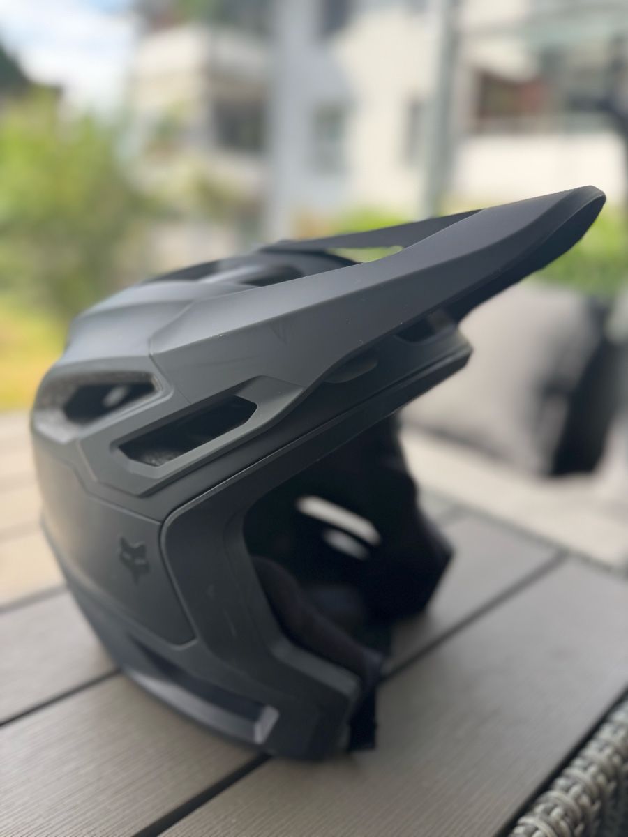 Fox Casques: FOX Dropframe Pro Grösse M – D'occasion à Steffisburg par nicinaecki 1