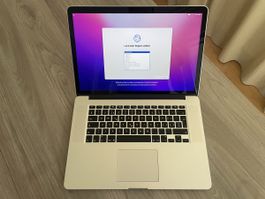 Apple Macbook Pro 15“, Mid 2015