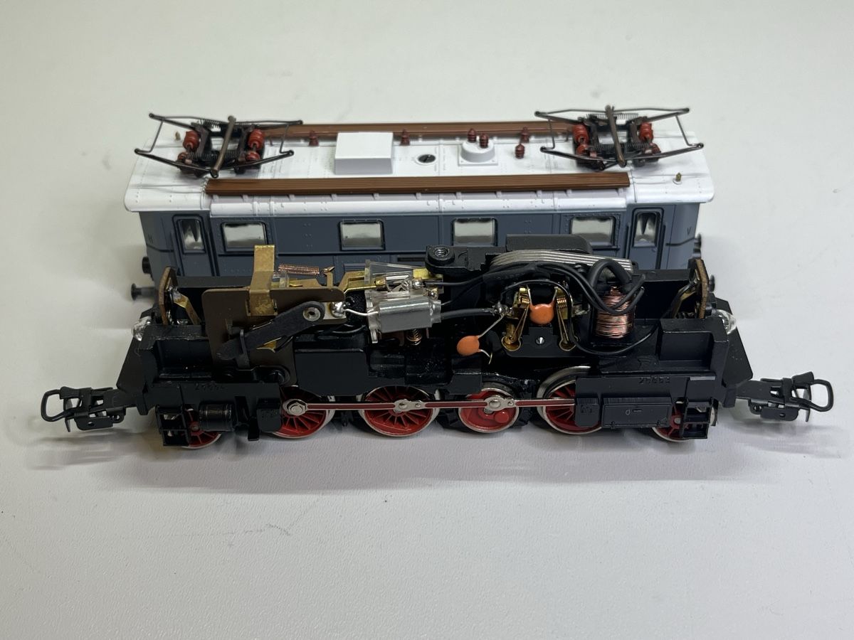 Märklin Modellini di ferrovie: Märklin 3187 E32 der Deutschen Reichsbahn – Usato da Adlikon venduto da Tonda01 6