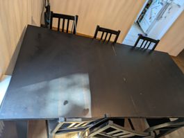 Dining Table (extendable) and 8 Chairs Black Used