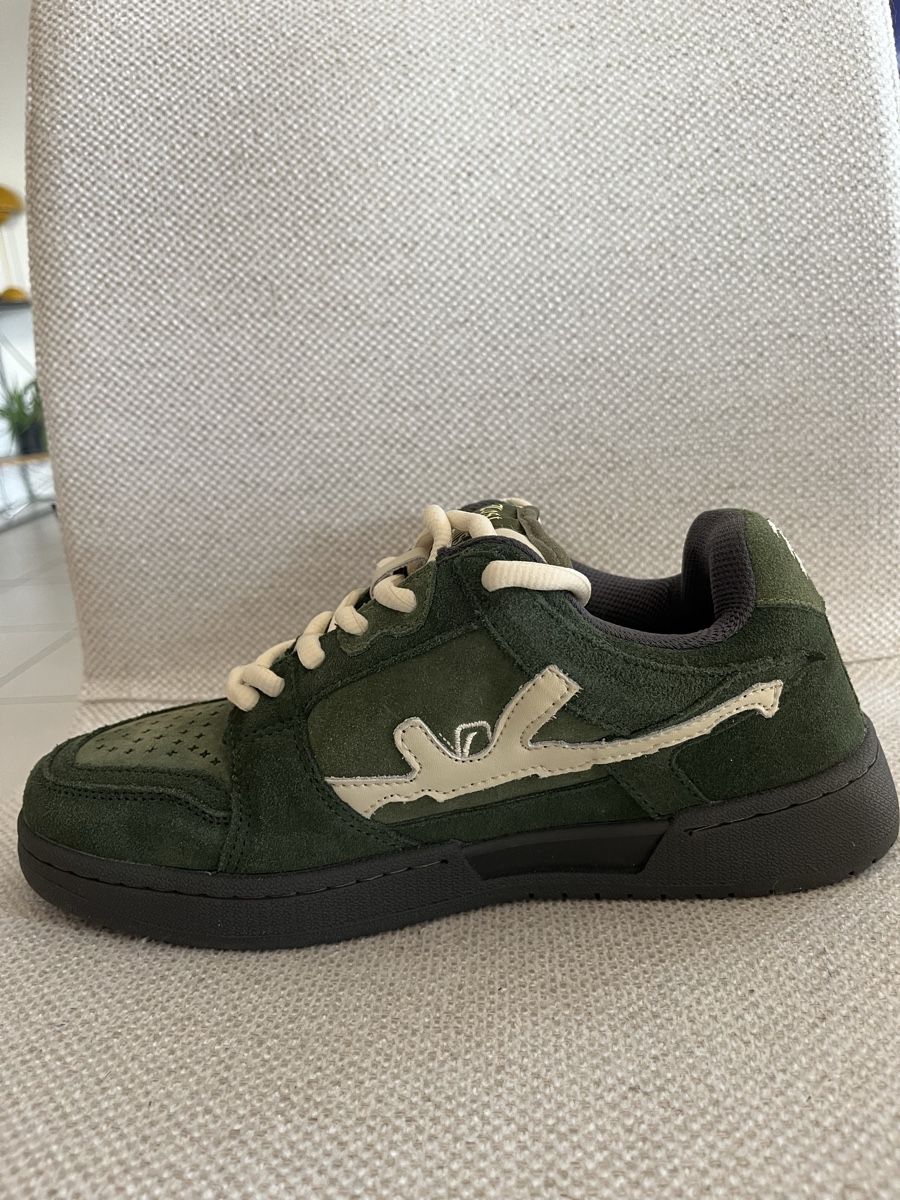 Scarpe da uomo: Lost boys sneakers – Nuovo e nell'imballaggio originale da Lutry venduto da gab_z5y5