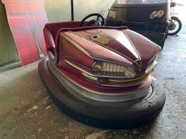 Auto tamponneuse de collection