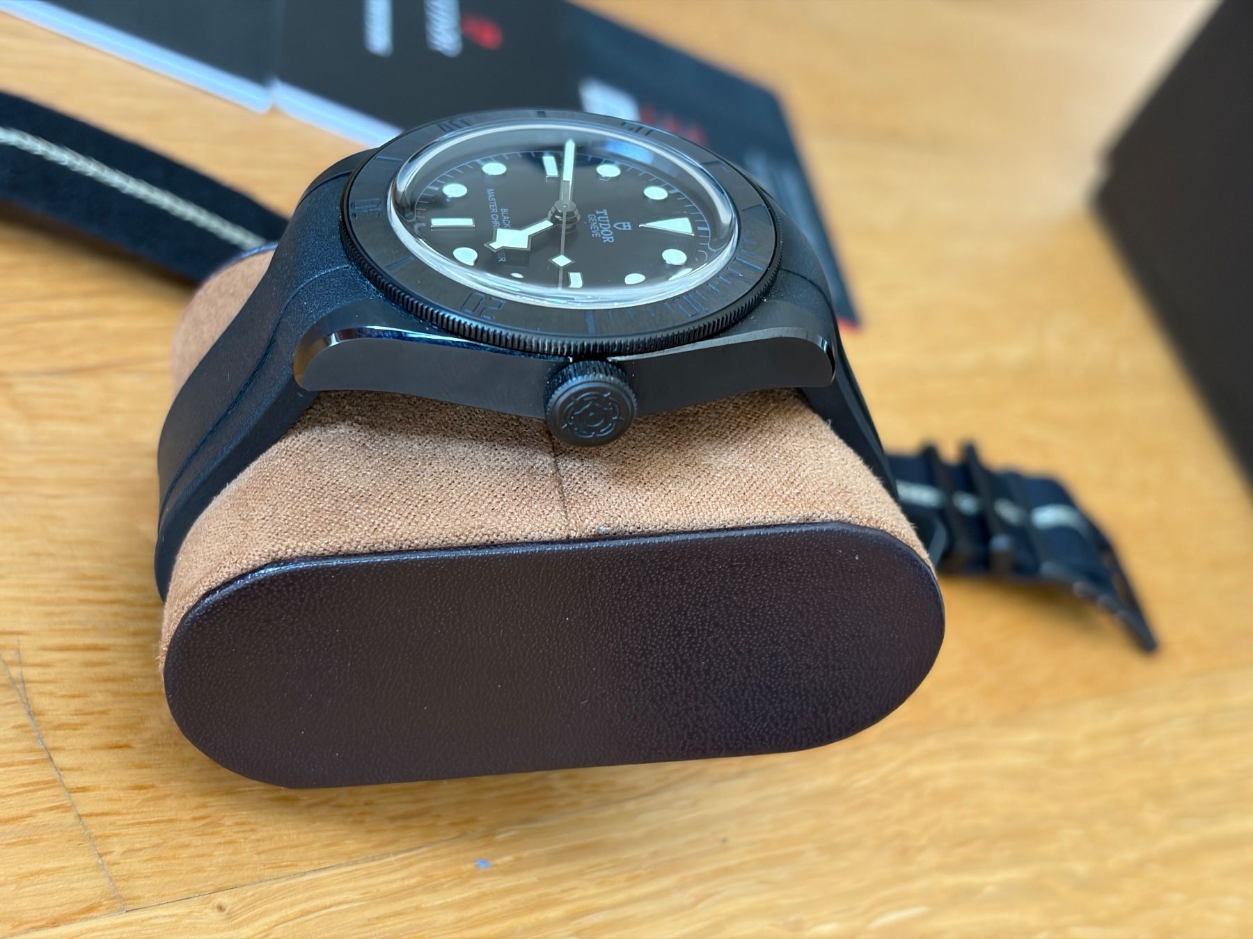 Tudor Montres: Tudor Black Bay Black Ceramic ref 79210CNU – D'occasion à Glattbrugg par Wo. 2