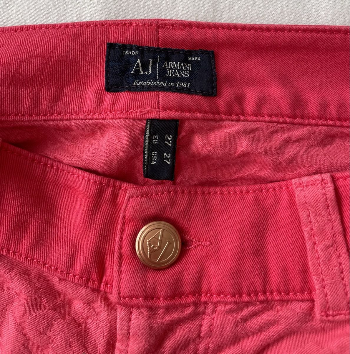 Armani Pantaloni: Armani 6/8 Damenhosen – Nuovo (secondo la descrizione) da Adligenswil venduto da 19laura 1