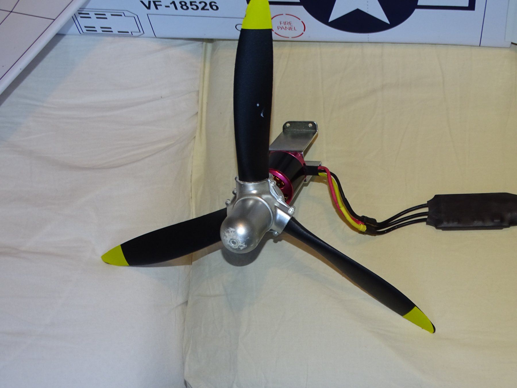 Motori: BL Motor mit Regler 50A / 3-Blatt – Usato da Hirzel venduto da Musicman03