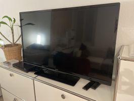 Philips 46" Full-HD Smart TV (3D fähig)-voll funktionsfähig